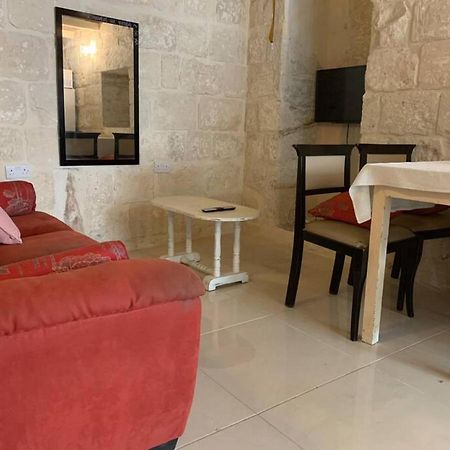 Serenity Qormi Buitenkant foto